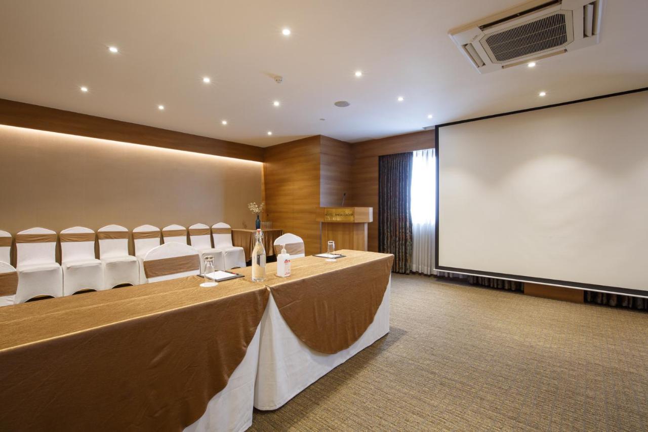 Hotel Ambassador By Ace Hotels Kathmandu Exterior foto