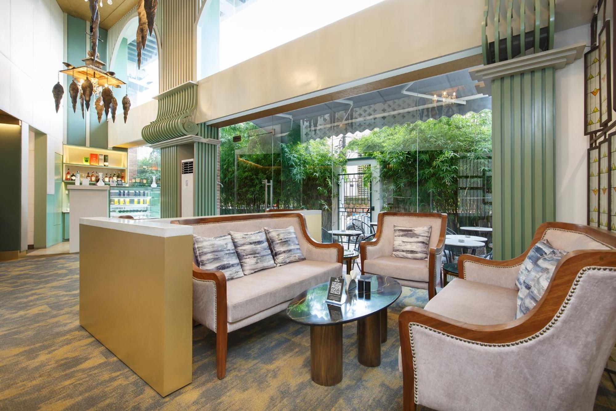 Hotel Ambassador By Ace Hotels Kathmandu Exterior foto