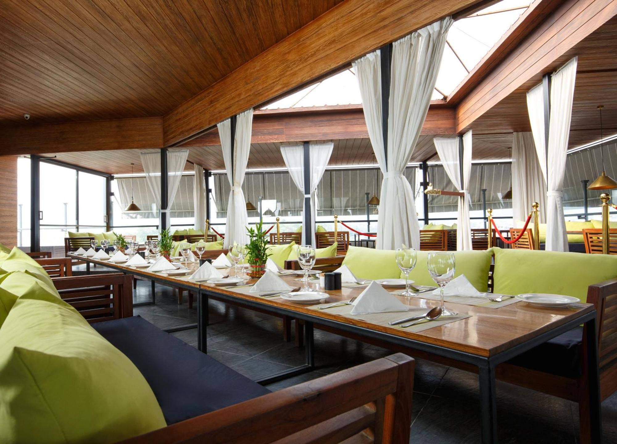 Hotel Ambassador By Ace Hotels Kathmandu Exterior foto