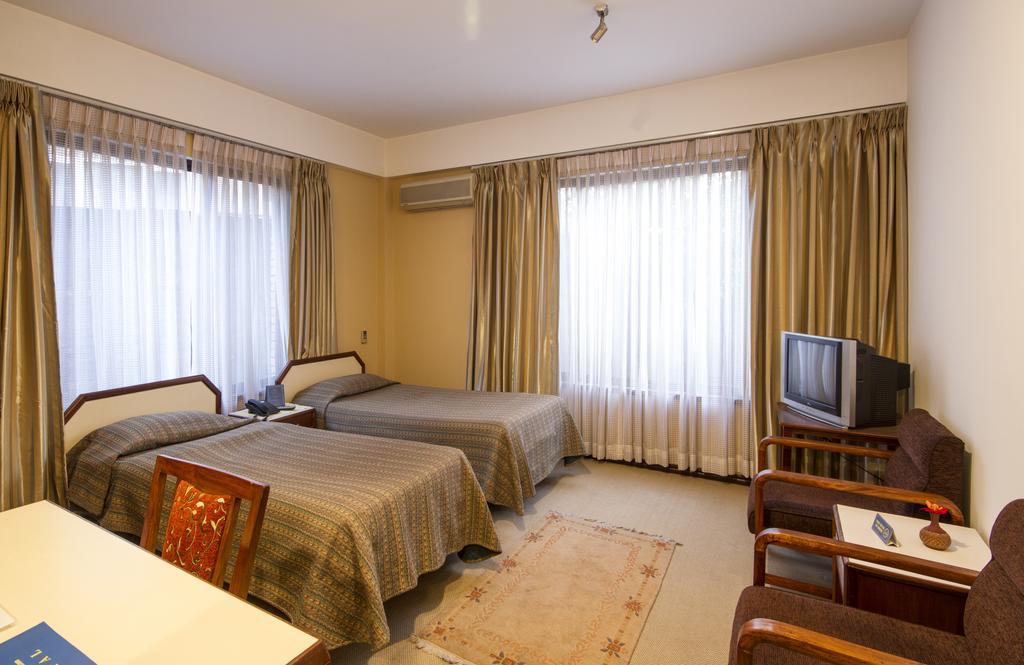 Hotel Ambassador By Ace Hotels Kathmandu Exterior foto