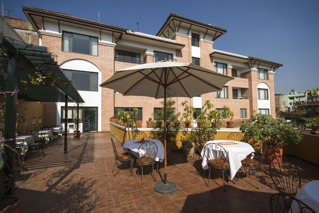 Hotel Ambassador By Ace Hotels Kathmandu Exterior foto